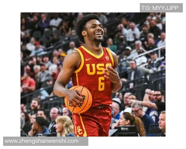 詹姆斯父子携手迎新篇章布朗尼正式宣布参加NBA选秀 詹姆斯父子携手迎新篇章布朗尼正式宣布参加NBA选秀